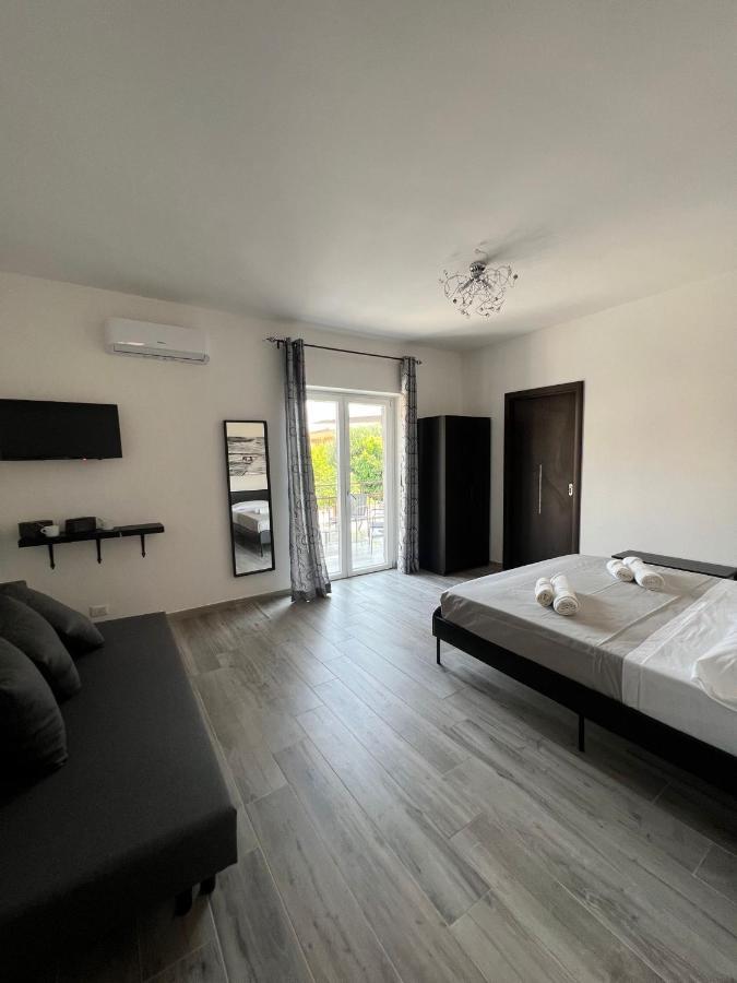Domus Speranza Bed & Breakfast Fiumicino Exterior photo
