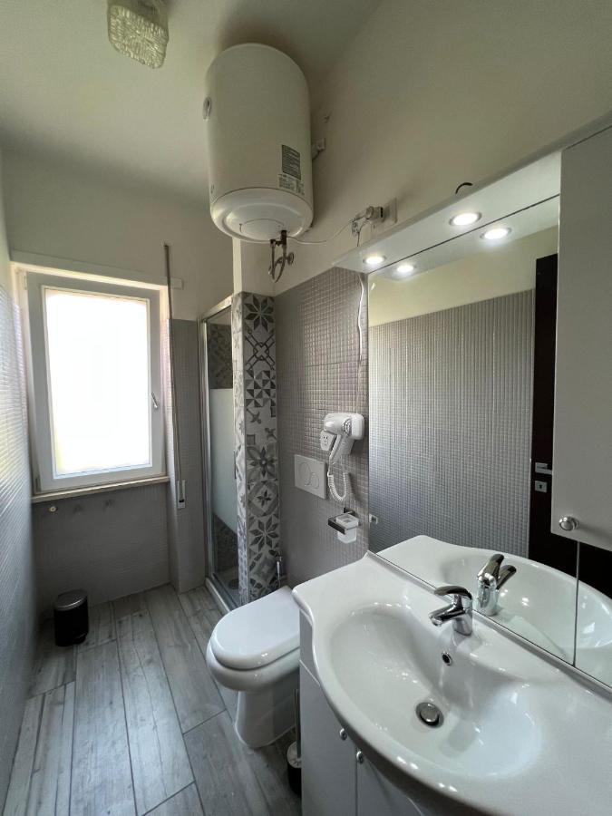 Domus Speranza Bed & Breakfast Fiumicino Exterior photo