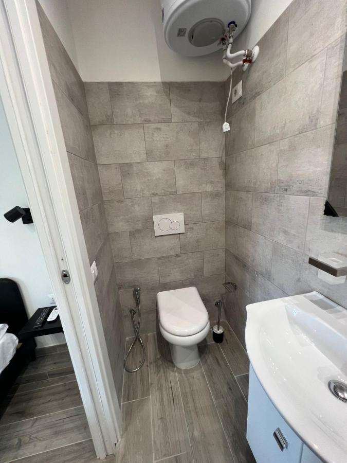Domus Speranza Bed & Breakfast Fiumicino Exterior photo